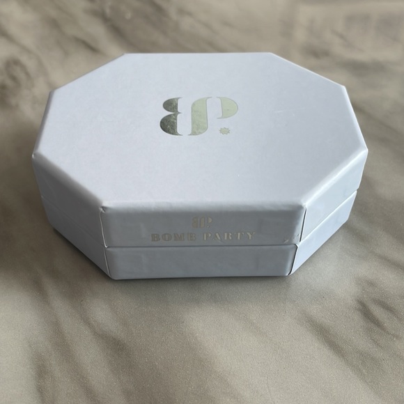 Bomb party green quartz necklace - Picture 3 of 3